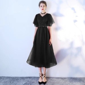 Chic Beautiful Black Homecoming Graduation Dresses 2019 A Line Princess V Neck Bow Lace Flower Short Sleeve Tea Length Formal Dresses