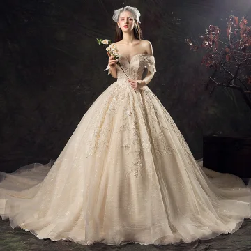 Audrey Hepburn Stil Champagne Bröllopsklänningar 2019 Balklänning Av Axeln Spets Blomma Paljetter Korta Ärm Halterneck Royal Train
