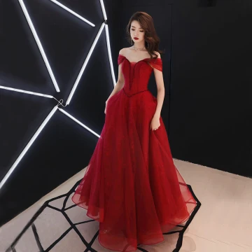 Chic Beautiful Burgundy Evening Dresses 2019 A Line Princess Off The Shoulder Beading Crystal Sleeveless Backless Floor Length Long Formal Dresses