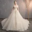 Charmant Champagne Robe De Mariée 2019 Princesse De l'épaule Étoile En Dentelle Fleur Perle Paillettes Manches Courtes Dos Nu Royal Train