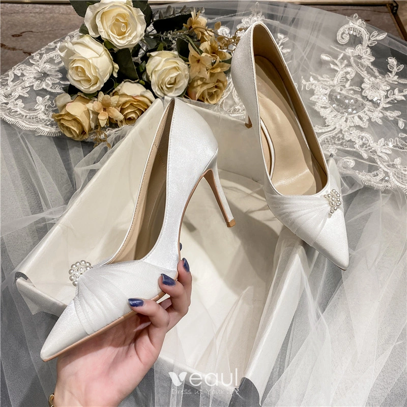 Ivory satin pointed heels clearance