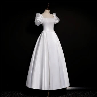 Vintage Originale Simple Ivoire Satin Robe De Mariée 2021 Princesse Encolure Carrée Manches Courtes Dos Nu Thé Longueur Mariage