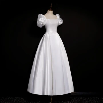 Vintage Originale Simple Ivoire Satin Robe De Mariée 2021 Princesse Encolure Carrée Manches Courtes Dos Nu Thé Longueur Mariage