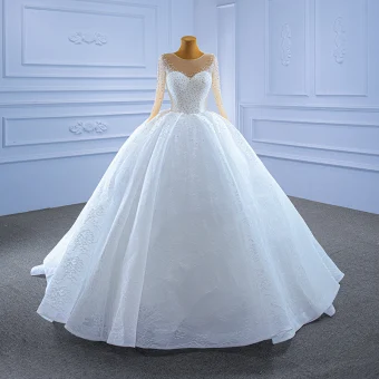 Élégant Haut De Gamme Blanche Robe De Mariée 2021 Robe Boule Encolure Dégagée Perlage Perle Paillettes Manches Longues Chapel Train Mariage