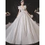 Style Victorien Vintage / Originale Ivoire Satin Robe De Mariée 2021 Robe Boule Perle Encolure Carrée Gonflée Manches Courtes Noeud Dos Nu Royal Train Mariage