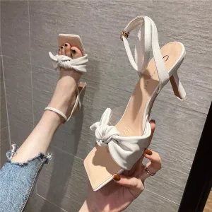 Mode Vita Gatukläder Rosett Sandaler Dam 2021 Ankelband 8 Cm Stilettklackar Peep Toe Sandaler Högklackade