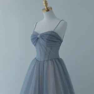 Charmant Bleu Ciel Robe De Bal 2021 Princesse Bretelles Spaghetti Perlage Sans Manches Dos Nu Longue Promo Robe De Ceremonie