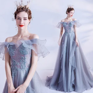 Moderne Mode Bleu Ciel Volants En Cascade Robe De Bal Bretelles Croisées 2021 Princesse De L 039 Épaule Perlage Cristal Perle Faux Diamant Manches Courtes Dos Nu Longue Promo Robe De Ceremonie