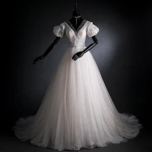 Élégant Ivoire En Dentelle Fleur Robe De Mariée 2021 Princesse V Cou Manches De Cloche Dos Nu Train De Balayage Mariage