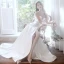 Simple Ivoire Fendue devant Satin Robe De Mariée 2021 Princesse Bustier Sans Manches Dos Nu Train De Balayage Mariage