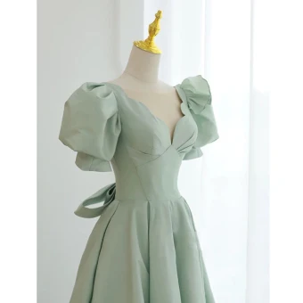Chic Beautiful Sage Green Homecoming Satin Graduation Dresses 2021 A Line Princess V Neck Short Sleeve Backless Bow Tea Length Formal Dresses