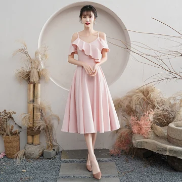 Simple Rougissant Rose De Retour Robe De Graduation 2021 Princesse Bretelles Spaghetti Manches Courtes Dos Nu Thé Longueur Robe De Ceremonie