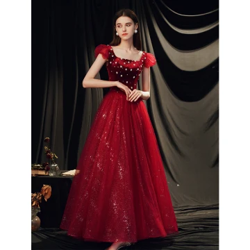Charmant Daim Bordeaux Robe De Bal 2021 Princesse Encolure Carrée Perle Paillettes Dos Nu Longue Promo Robe De Ceremonie