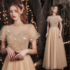 Charmant Doré Étoile Paillettes Robe De Bal 2021 Princesse Col Haut Perlage Manches Courtes Dos Nu Noeud Longue Promo Robe De Ceremonie