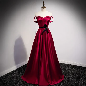 Vintage Originale Bordeaux Satin Robe De Bal 2021 Princesse Bustier Noeud Sans Manches Dos Nu Longue Promo Robe De Ceremonie
