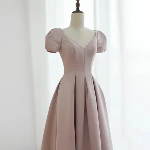 Simple Rougissant Rose Satin Robe De Bal 2021 Princesse Bretelles Spaghetti Perle Faux Diamant Manches Courtes Dos Nu Longue Promo Robe De Ceremonie