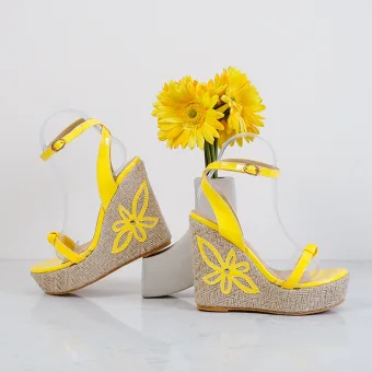 Fashion Yellow Street Wear Womens Sandals 2021 Ankle Strap Waterproof 12 Cm Wedges Platform Open Peep Toe Sandals