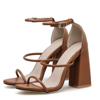 Chic Belle Marron Vêtement De Rue Sandales Femme 2021 Bride Cheville 11 Cm Talons Épais Peep Toes Bout Ouvert Sandales Talons Hauts