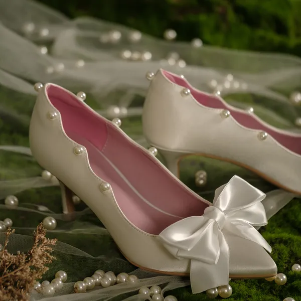 Elegant Ivory Pearl Bow Satin Wedding Shoes 2021 6 cm Stiletto Heels Pointed Toe Wedding Pumps High Heels