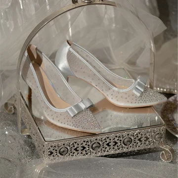 Élégant Ivoire Noeud Faux Diamant Chaussure De Mariée 2021 6 Cm Talons Aiguilles À Bout Pointu Mariage Escarpins Talons Hauts