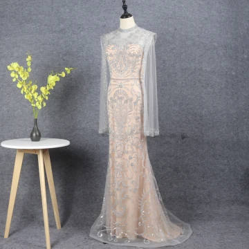High End Champagne Handgjort Beading Aftonklänningar 2021 Trumpet Sjöjungfru Hög Hals Långärmad Kristall Paljetter Långa Afton Formella Klänningar