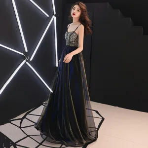 Sexy Schwarz Strass Pailletten Ballkleider 2021 A Linie Spaghettiträger Ärmellos Rückenfreies Lange Abend Festliche Kleider