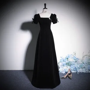 Elegant Black Solid Color Velvet Prom Dresses 2023 A Line Princess Square Neckline Short Sleeve Backless Floor Length Long Prom Formal Dresses