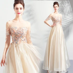 Élégant Champagne Robe De Bal 2019 Princesse Encolure Dégagée Brodé 3 4 Manches Dos Nu Longue Robe De Ceremonie