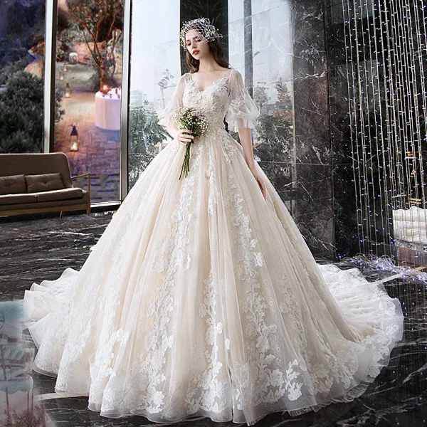 Charming Champagne Wedding Dresses 2019 Ball Gown V-Neck Appliques Flower Lace Pearl 1/2 Sleeves Backless Royal Train
