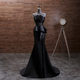 Elegante Effen Kleur Zwarte Avondjurken 2019 Trompet Zeemeermin Strapless Mouwloos Ruglooze Rechter Trein Gelegenheid Jurken