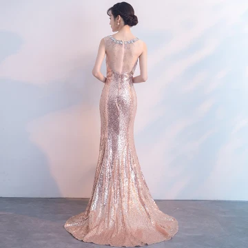 Sparkly Pearl Pink Evening Dresses 2019 Trumpet Mermaid Scoop Neck Sleeveless Sequins Crystal Rhinestone Sweep Train Formal Dresses