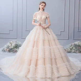 Luxe Champagne Robe De Mariée 2019 Princesse Col Haut Perlage Cristal Perle Paillettes Manches Courtes Dos Nu Royal Train