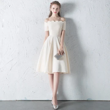 Modest Simple Champagne Homecoming Graduation Dresses 2018 A Line Princess Off The Shoulder Backless Sleeveless Knee Length Formal Dresses