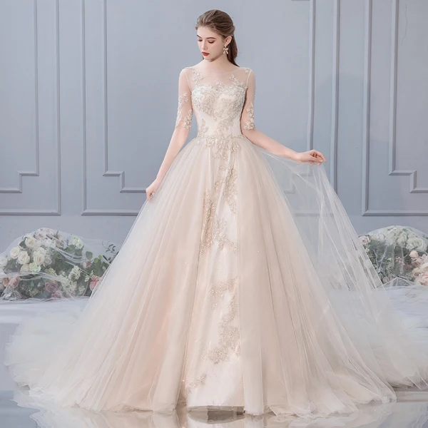 Chic / Belle Champagne Robe De Mariée 2019 Princesse Encolure Dégagée Perlage En Dentelle Fleur 1/2 Manches Cathedral Train
