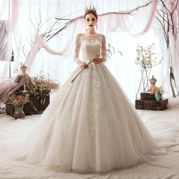 Luxe Champagne Robe De Mariée 2019 Princesse Encolure Dégagée Paillettes En Dentelle Fleur 3 4 Manches Dos Nu Cathedral Train