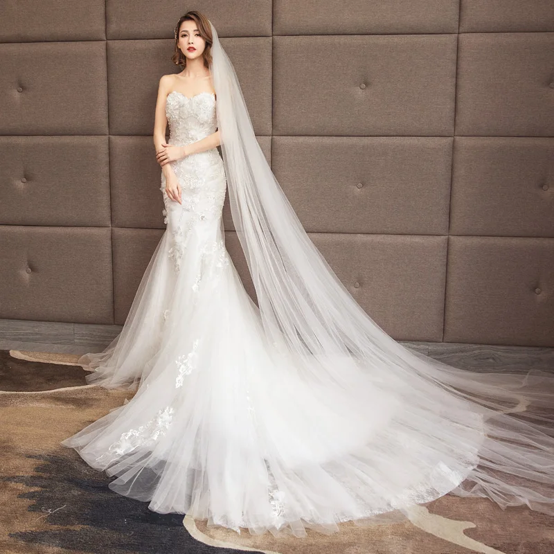 Sjarmerende Elfenben Brudekjoler 2019 Trompet Havfrue Kjæreste Beading Paljetter Blonder Blomst Uten Ermer Ryggløse Domstol Tog