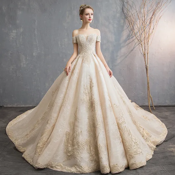 Audrey Hepburn Style Champagne Wedding Dresses 2019 A-Line / Princess Off-The-Shoulder Beading Pearl Lace Flower Short Sleeve Backless Cathedral Train