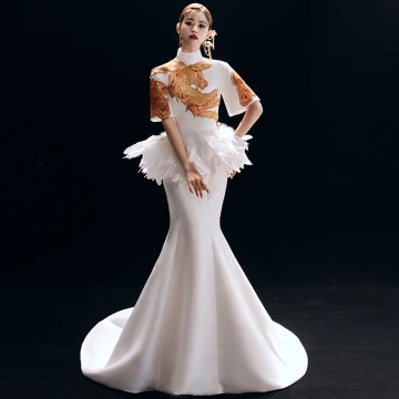 Style Chinois Vintage Originale Ivoire Robe De Soirée 2019 Trompette Sirène Col Haut Brodé 1 2 Manches Dos Nu Tribunal Train Robe De Ceremonie