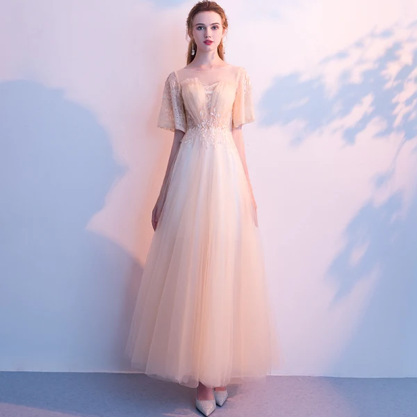Élégant Champagne Robe De Soirée 2019 Princesse Encolure Dégagée En Dentelle Fleur Manches Courtes Dos Nu Longue Robe De Ceremonie