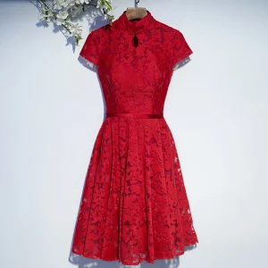 Chic Belle Rouge Robe De Ceremonie Robe De Soirée 2017 Dentelle Fleur Lanières Col Haut Manches Courtes Mi Longues Princesse