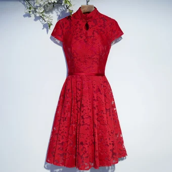 Chic Belle Rouge Robe De Ceremonie Robe De Soirée 2017 Dentelle Fleur Lanières Col Haut Manches Courtes Mi Longues Princesse