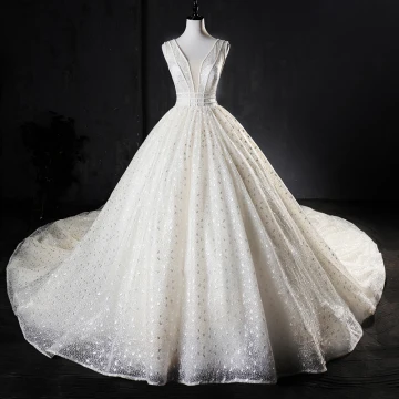 Meilleur Ivoire Fait Main Perlage Robe De Mariée 2019 Princesse V Cou Glitter Tulle Sans Manches Dos Nu Cathedral Train