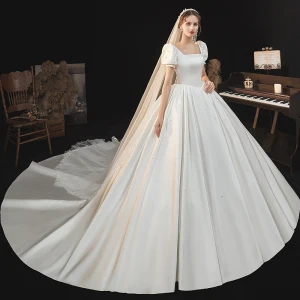 Victorian Style Ivory Satin Wedding Dresses 2021 Ball Gown Square Neckline Bell Sleeves Backless Royal Train Wedding