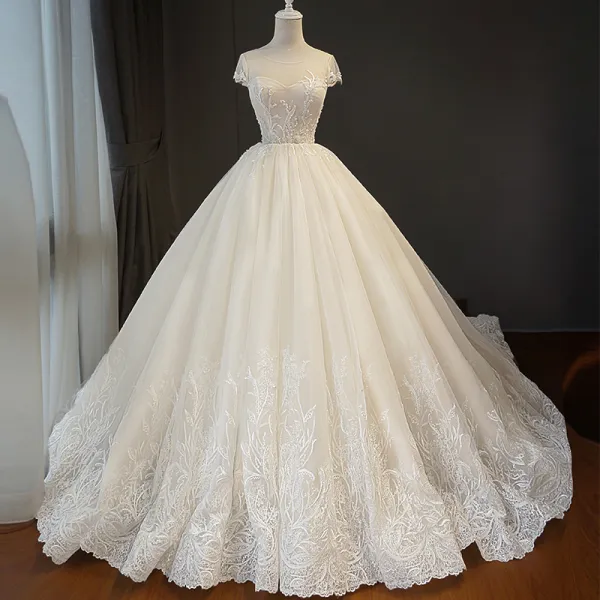 Elegant Champagne Wedding Dresses 2018 Ball Gown Lace Flower Scoop Neck Backless Sleeveless Royal Train Wedding