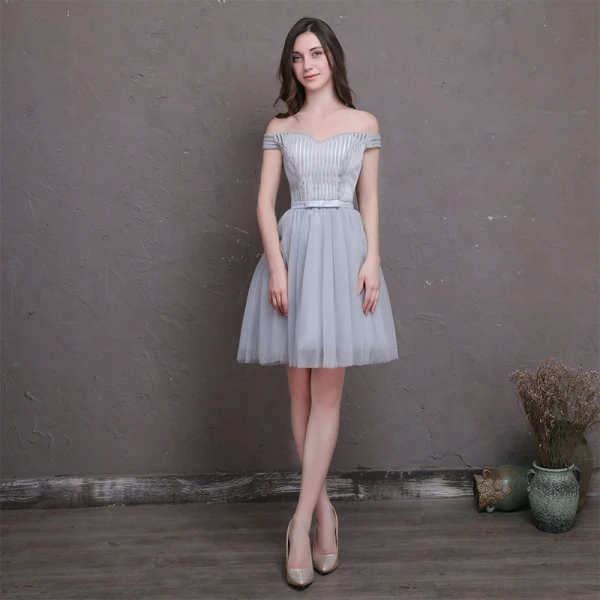 Chic / Beautiful Silver Homecoming Graduation Dresses 2018 A-Line / Princess Bow Off-The-Shoulder Backless Sleeveless Short Formal Dresses Chic / Beautiful Silver Homecoming Graduation Dresses 2018 A-Line / Princess Bow Off-The-Shoulder Backless Sleeveless Short Formal Dresses