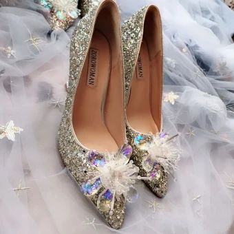 Sparkly Champagne Handmade Crystal Wedding Shoes 2019 Sequins Rhinestone 8 Cm Stiletto Heels Pointed Toe Wedding Pumps
