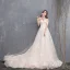 Élégant Champagne Robe De Mariée 2018 Princesse En Dentelle Appliques Encolure Dégagée Dos Nu Manches Courtes Chapel Train Mariage