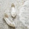 Élégant Blanche Chaussure De Mariée 2019 En Dentelle Perle Faux Diamant Paillettes À Bout Pointu Mariage Talons