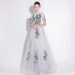 Chic Belle Gris Robe De Soirée 2018 Princesse En Dentelle Appliques Col Haut 1 2 Manches Longue Robe De Ceremonie