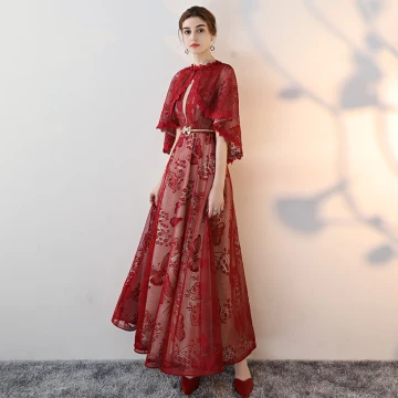 Chic Belle Bordeaux Robe De Soirée Princesse 2018 Dentelle Impression Noeud Encolure Dégagée Avec Châle Manches Courtes Dos Nu Longue Robe De Ceremonie